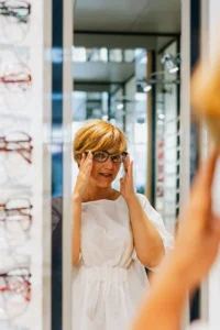 Eye Care and Choosing the Perfect Specs Frame: A Comprehensive Guide